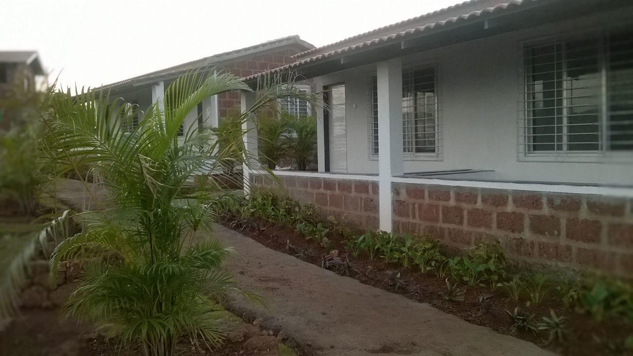 Palm Springs Lake Resort Jaitāpur Buitenkant foto